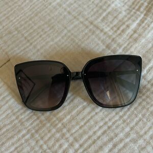 Tahari Sunglasses